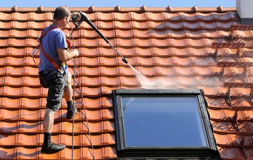 roof cleaning Carbrain, North Lanarkshire